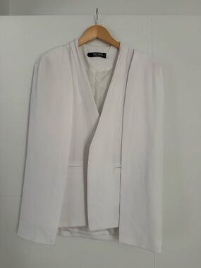 White Women's Cap Blazer